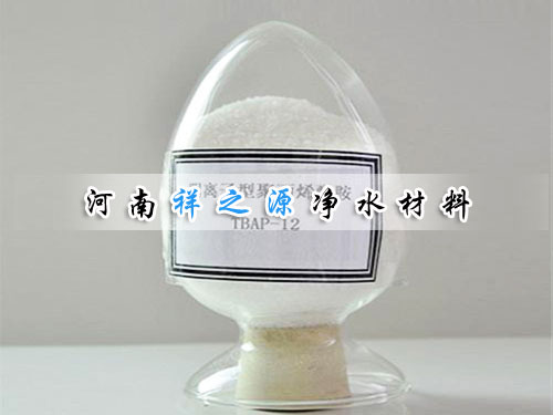 ��x�Ӿ۱�ϩ�������b���A��